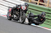 Vintage-motorcycle-club;eventdigitalimages;mallory-park;mallory-park-trackday-photographs;no-limits-trackdays;peter-wileman-photography;trackday-digital-images;trackday-photos;vmcc-festival-1000-bikes-photographs
